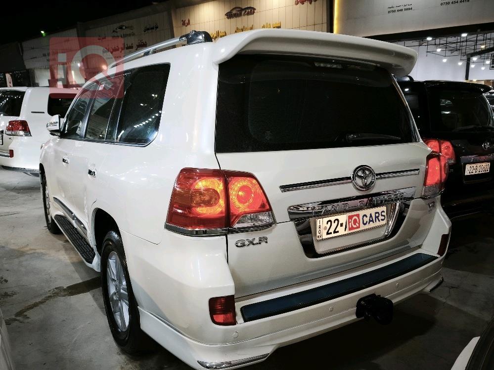 تويوتا لاندكروزر